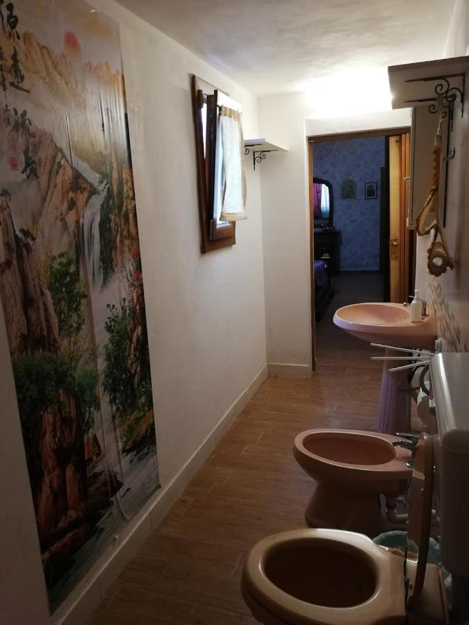 La casa in campagna di Ottavia Alezio Esterno foto