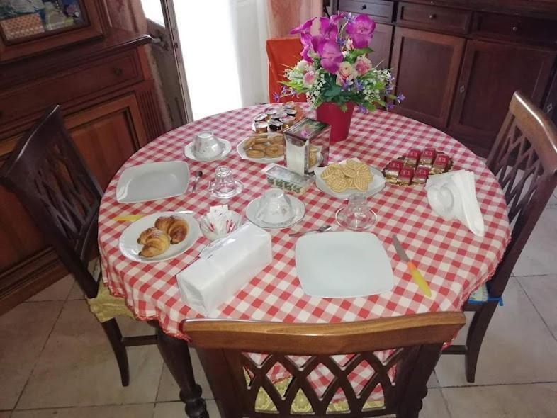 La casa in campagna di Ottavia Alezio Esterno foto